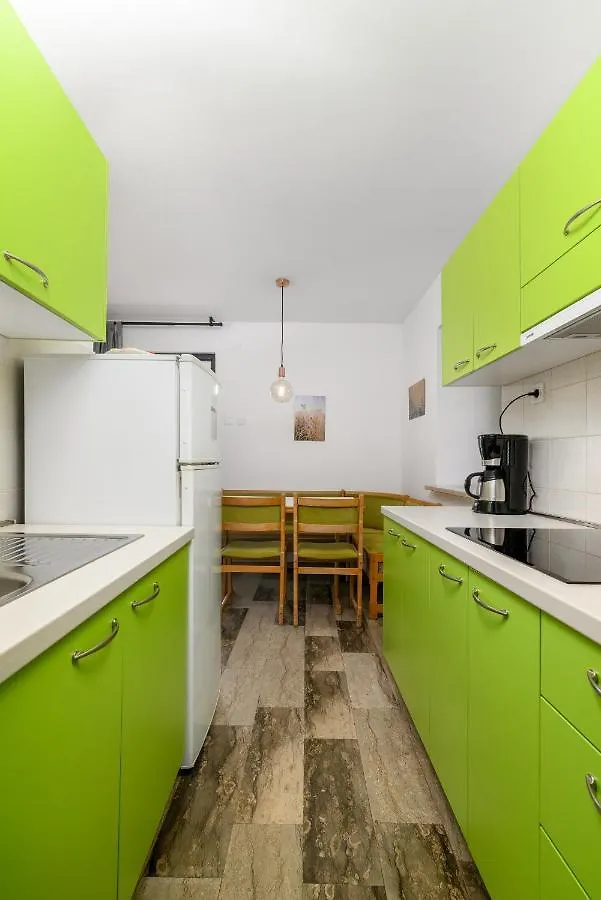 Apartment Premantura 2228a Croacia